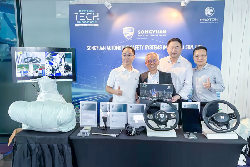 1766130192885538uK9D.jpg 1280.jpg